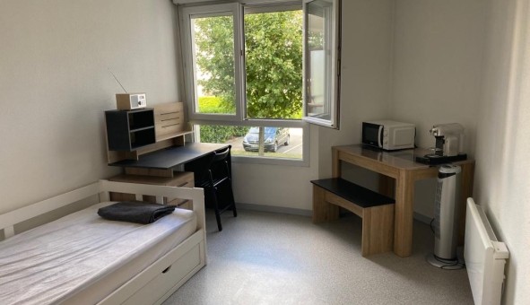 Logement tudiant Location Studio Vide Lyon 8me arrondissement (69008)