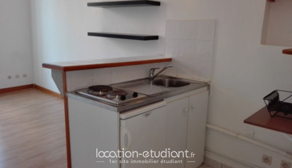 Logement �tudiant Location Studio Vide Lyon 8�me arrondissement (69008)