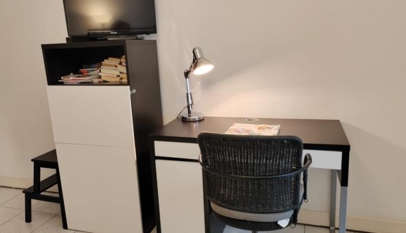 Logement �tudiant Studio &agrave; Lyon 8�me arrondissement (69008)