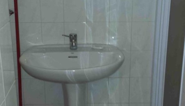 Logement �tudiant Studio &agrave; Lyon 8�me arrondissement (69008)