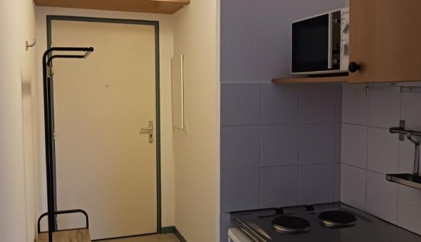 Logement �tudiant Studio &agrave; Lyon 8�me arrondissement (69008)