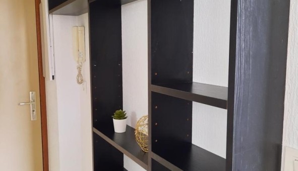 Logement �tudiant Studio &agrave; Lyon 8�me arrondissement (69008)
