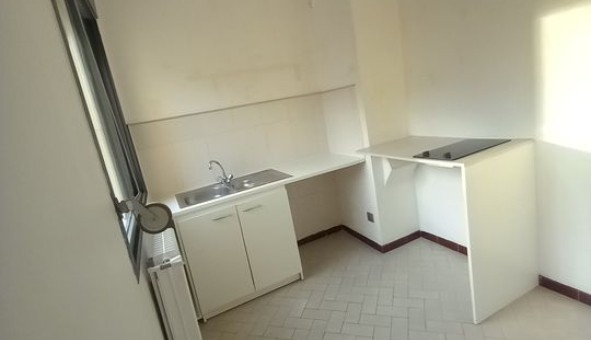 Logement �tudiant Studio &agrave; Lyon 8�me arrondissement (69008)