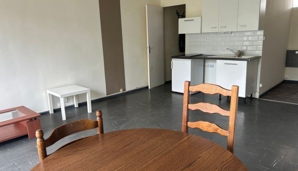 Logement �tudiant Studio &agrave; Lyon 8�me arrondissement (69008)