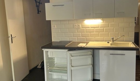 Logement �tudiant Studio &agrave; Lyon 8�me arrondissement (69008)