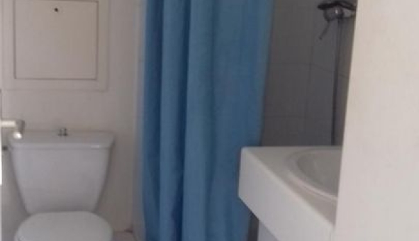 Logement �tudiant Location Studio Vide Lyon 8�me arrondissement (69008)
