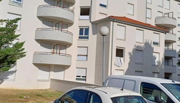 Logement �tudiant Studio &agrave; Lyon 8�me arrondissement (69008)