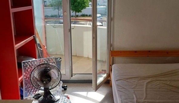 Logement �tudiant Studio &agrave; Lyon 8�me arrondissement (69008)