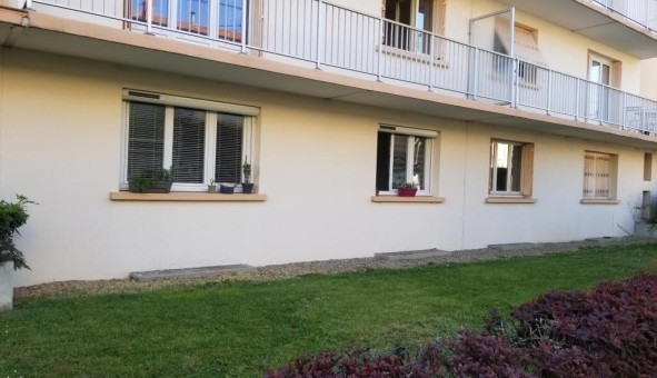 Logement étudiant Location Studio Vide Mably (42300)