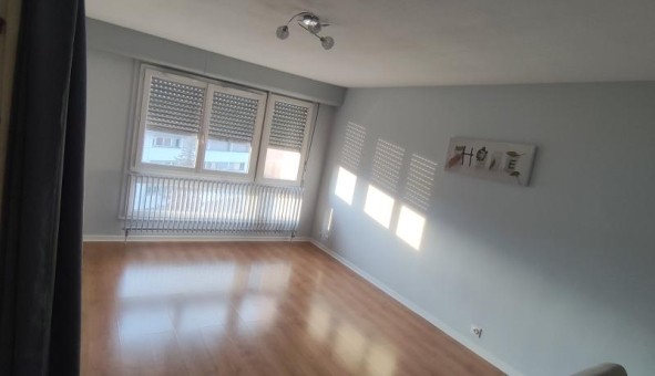 Logement �tudiant Studio &agrave; Mably (42300)