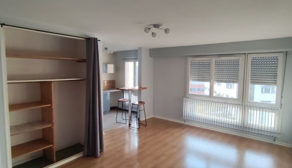 Logement �tudiant Studio &agrave; Mably (42300)