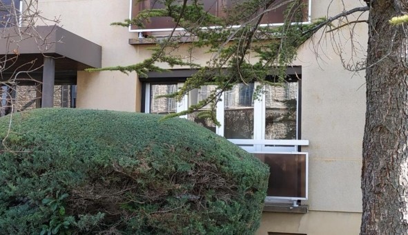 Logement tudiant Studio à Macey (10300)