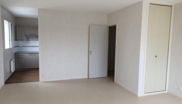 Logement tudiant Studio à Mcon (71000)