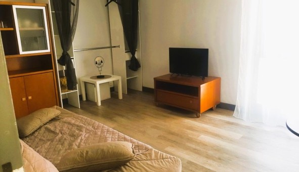 Logement tudiant Studio à Mcon (71000)