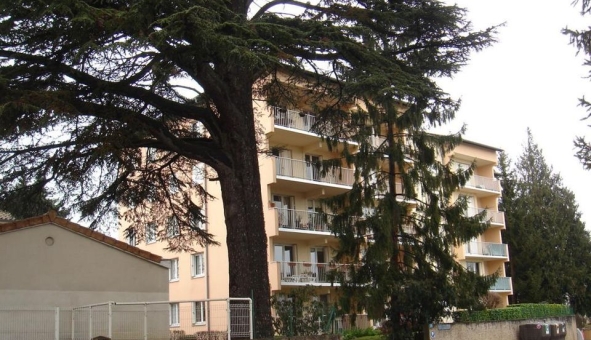Logement �tudiant Location Studio Vide M�con (71000)
