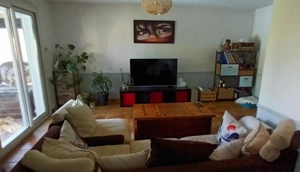 Logement tudiant Studio à Magny les Hameaux (78114)