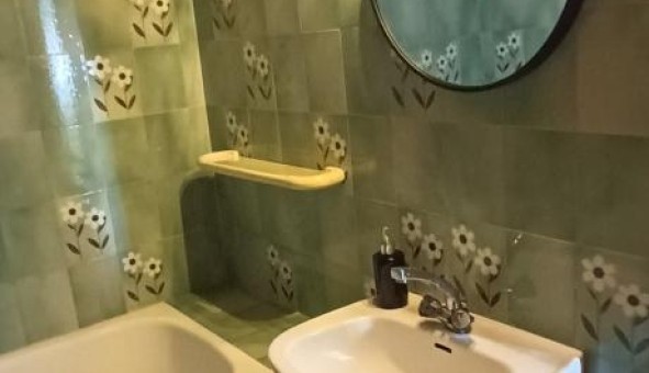 Logement �tudiant Studio &agrave; Magny les Hameaux (78114)