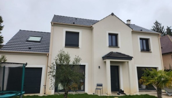 Logement �tudiant Studio &agrave; Magny les Hameaux (78114)