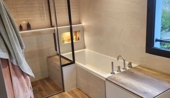 Logement �tudiant Studio &agrave; Magny les Hameaux (78114)