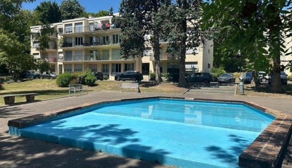 Logement tudiant Studio à Maisons Laffitte (78600)