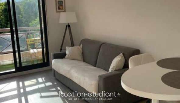Logement tudiant Location Studio Meublé Mandelieu la Napoule (06210)
