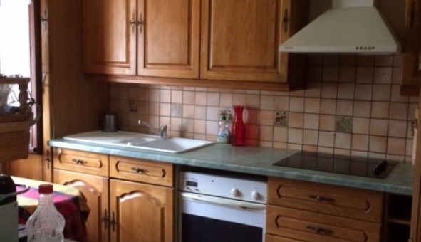 Logement tudiant Studio à Mandres les Roses (94520)