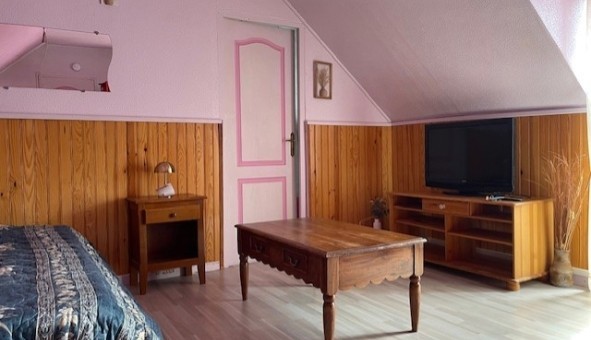Logement tudiant Location Studio Vide Mandres les Roses (94520)