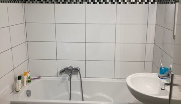 Logement tudiant Studio à Manom (57100)