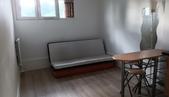 Logement tudiant Studio à Mareil Marly (78750)
