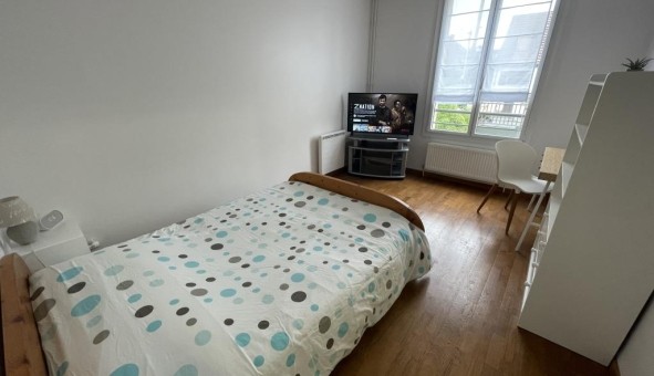 Logement tudiant Studio à Mareuil ls Meaux (77100)