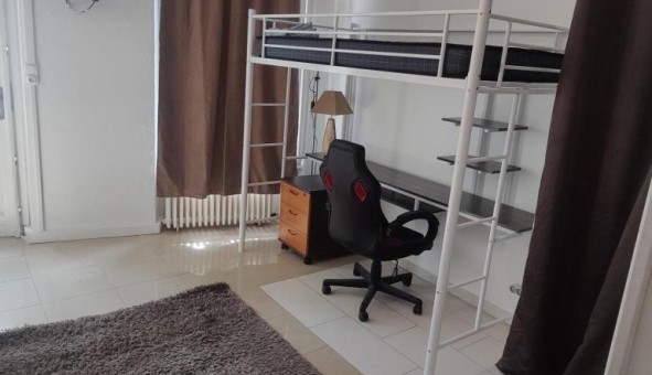 Logement tudiant Studio à Mareuil ls Meaux (77100)