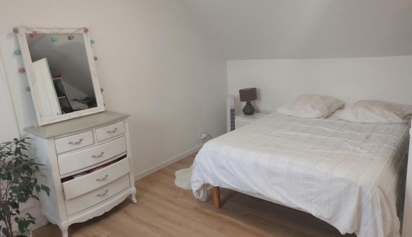 Logement tudiant Studio à Mareuil ls Meaux (77100)
