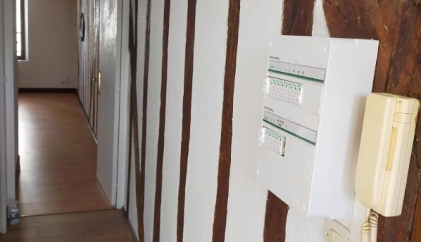 Logement tudiant Studio à Mareuil ls Meaux (77100)