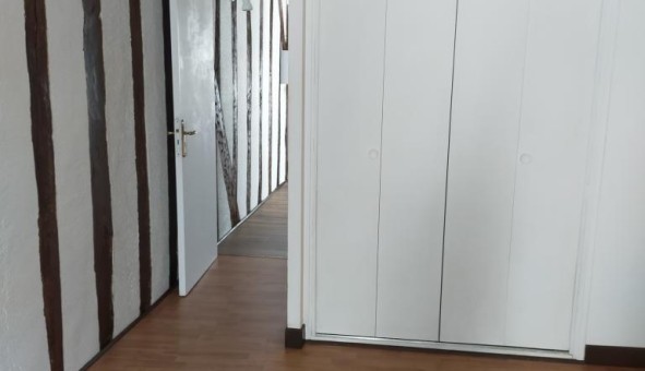 Logement tudiant Studio à Mareuil ls Meaux (77100)