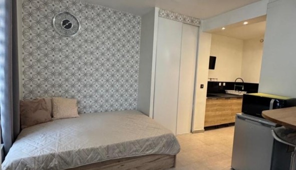 Logement tudiant Studio à Mareuil ls Meaux (77100)