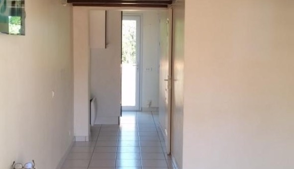 Logement étudiant Studio à Marignane (13700)