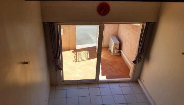 Logement étudiant Studio à Marignane (13700)