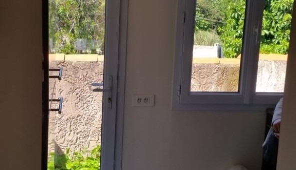 Logement étudiant Studio à Marignane (13700)