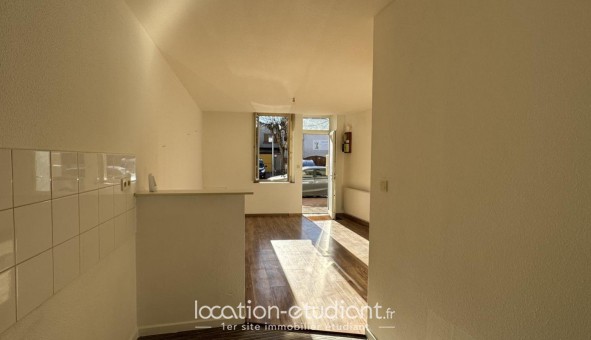 Logement tudiant Studio à Maringues (63350)