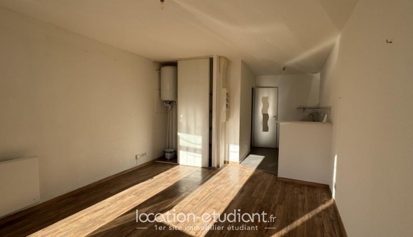 Logement �tudiant Studio &agrave; Maringues (63350)
