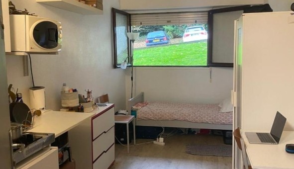 Logement tudiant Location Studio Vide Marly le Roi (78160)