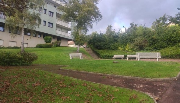 Logement �tudiant Studio &agrave; Marly le Roi (78160)