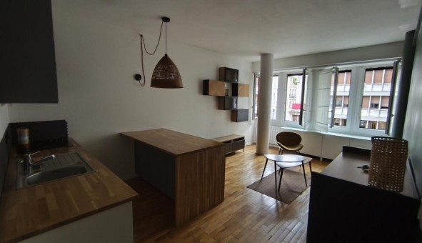 Logement tudiant Studio à Marseille 01er arrondissement (13001)