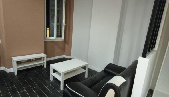 Logement tudiant Studio à Marseille 02me arrondissement (13002)