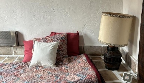 Logement tudiant Studio à Marseille 02me arrondissement (13002)