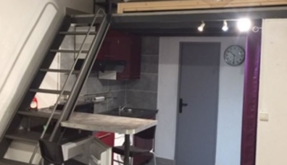 Logement tudiant Location Studio Vide Marseille 02me arrondissement (13002)
