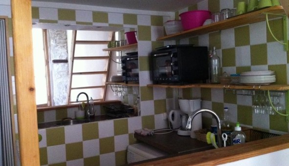 Logement tudiant Studio à Marseille 02me arrondissement (13002)
