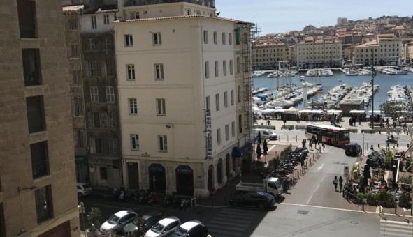 Logement tudiant Location Studio Vide Marseille 02me arrondissement (13002)