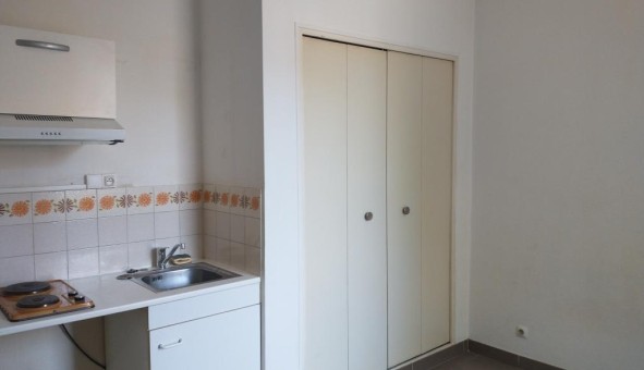 Logement tudiant Studio à Marseille 04me arrondissement (13004)