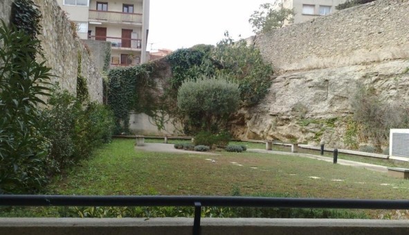 Logement tudiant Location Studio Vide Marseille 05me arrondissement (13005)